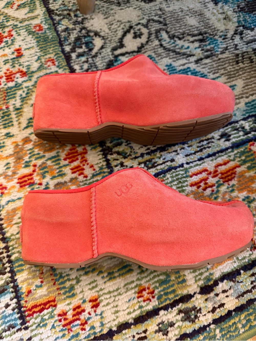 UGG Cottage Cherry Pie Clog Slippers Women 9 from Anthropologie